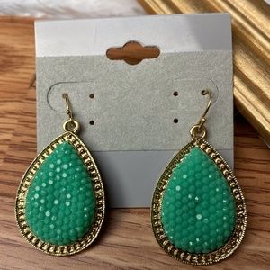 NWT Green Tear Drop Earrings